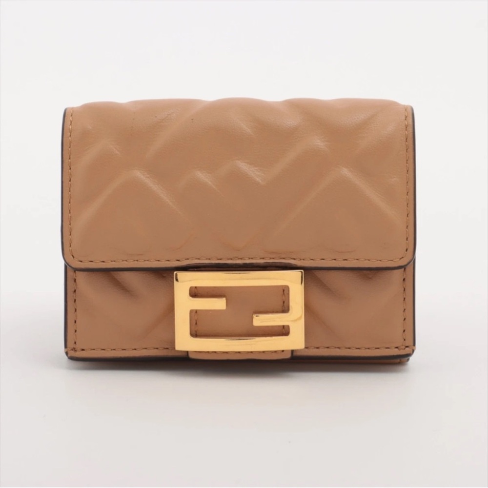 ❌❌SOLD❌❌FENDI BAGUETTE COMPACT WALLET